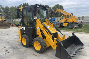 รถตักล้อยาง JCB 1CX มือสอง ปี 2023 พร้อมบุ้งกี๋ สำหรับงานก่อสร้างขนาดเล็ก - Product Image 3