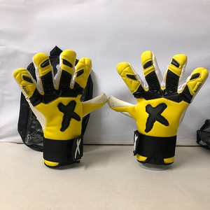 Guantes de portero de alta calidad de alta demanda, guantes de portero de látex alemanes genuinos profesionales, guantes de portero de mejor agarre - Product Image 3