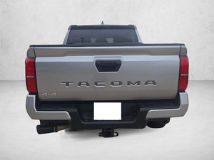 Meilleures ventes 2024 Toyota Tacoma SR5 Double Cabine 5 places - Product Image 3