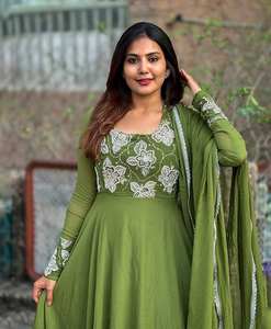 Vestido DE TRABAJO elegante de diseñador de color verde para mujer Dupatta con seda bordada Anarkali Salwar para bodas para niñas - Product Image 3
