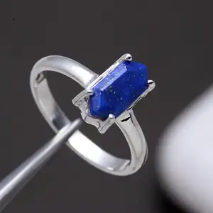 Pietra preziosa di lapislazzuli blu forma esagonale allungata 925 gioielli Vintage fatti a mano in argento Sterling anello di pietre preziose blu per le donne