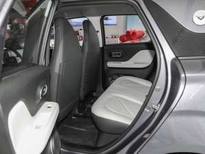 รถยนต์ไฟฟ้ามือสอง ปี 2026 รุ่น Shi--yue Mate ขนาดกะทัดรัด วิ่งได้ระยะทาง 201-300 กม. พร้อมแบตเตอรี่ 50-70 กิโลวัตต์ชั่วโมง - Product Image 6