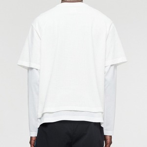 Fournisseur de t-shirts double couche haut de gamme pour hommes offrant des vêtements de mode modernes OEM ODM Options et vêtements tendance pour les acheteurs - Product Image 6