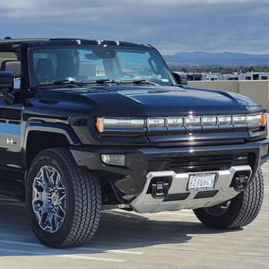 Camioneta G M C Hummer EV 3X 2024 Usada en Perfecto Estado - Product Image 1