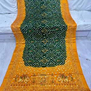 Sari Bandhani de Seda Gaji Pura Original VASTRA COTTAGE con Bordado y Diseño Bandhe Hecho a Mano, Ropa Tradicional Étnica para Mujer - Product Image 6