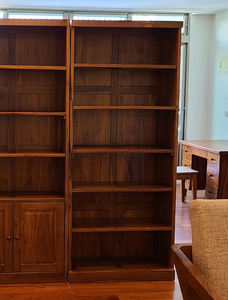 Bibliothèque moderne en teck du sud-ouest avec 6 étagères pour le salon - Product Image 5