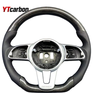 Volante de Fibra de Carbono Personalizado YTcarbon con Detalles en Carbono Rojo y Cuero Perforado para <span class=keywords><strong>AMG</strong></span> W177, Volante de Alto Rendimiento - Product Image 3