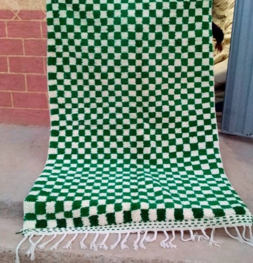 สีเขียว