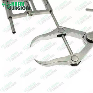 Pinzas Ortopédicas de Reducción y Fijación Ósea Hasni Surgical, Acero Inoxidable de Alta Calidad, Fuente de Energía Manual, Aprobado por la CE - Product Image 1