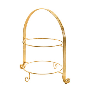 Magnifique support à gâteau en métal finition dorée avec plateau en marbre blanc de forme arrondie pour une utilisation multifonctionnelle - Product Image 3