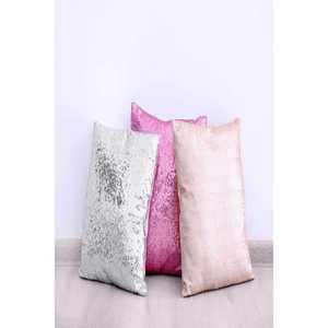 Coussins décoratifs et colorés - Product Image 1