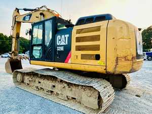 Escavatore Cingolato Caterpillar 329EL Usato di Alta Qualità, 30 Tonnellate, Motore <span class=keywords><strong>Cat</strong></span> C9.3 ACERT, Benna da 1.6m³, Telecamera Posteriore - Product Image 2