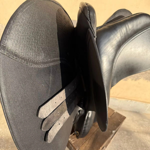 Silla de Montar de Cuero Genuino con Asiento Acolchado |   Silla de Montar Ecuestre - Product Image 4