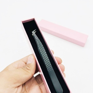 Pince à épiler pour extension de cils Volume russe noir mat prix de gros pince à épiler à pointe en fibre d'acier durable pince à épiler à maintien fort - Product Image 4