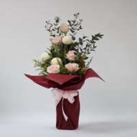 Rollo de envoltura de material no tejido con diseño de arte Batik de primera calidad para envolver regalos florales