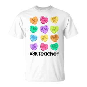 Camiseta 3K Teacher Valentine Hearts con frases de dulces pastel para profesores, regalo escolar, cuello redondo de algodón de manga corta unisex para adultos - Product Image 1