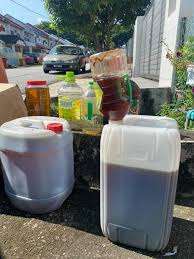 Aceite de Cocina Usado de Alta Calidad Grado B100 UCO/UVO Aceite Vegetal Venta de Aceite Usado Productos de Biodiésel Fabricados Directamente - Product Image 2