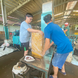 Prix Compétitif Revêtement en Latex SVR3L Haute Résistance pour Articles Ménagers, Gants et Bandes Élastiques – Qualité Supérieure du Vietnam - Product Image 2