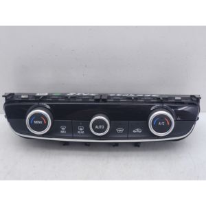 ระบบควบคุมสภาพอากาศโอเปิ้ล ครอสแลนด์ ซีรีส์ 98226286YX (17>) - Product Image 1