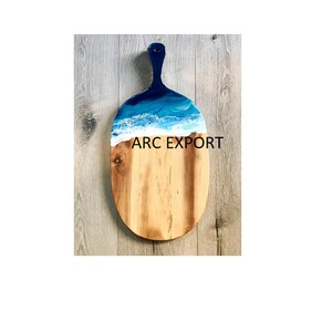 Blocs à découper en bois d'acacia polyvalents de forme ronde conception suspendue dernière arrivée planche à découper de fruits pour la maison et la cuisine - Product Image 6