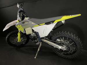 Oferta Increíble: Motocicleta Todoterreno FX 450 (FX450) 2024 Nueva en Venta - Product Image 3