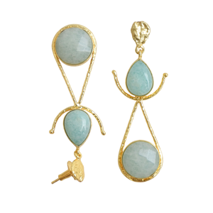 Boucles d'oreilles pendantes en laiton tendance, fabrication artisanale, texture en laiton semi-précieux mat, motif unique de créateur, haute qualité - Product Image 4