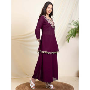 Ensemble en mousseline tissée à manches longues, uni et imprimé, couleur bordeaux, pour femmes, occasions indo-occidentales - Product Image 6