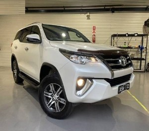 UTILISÉ RHD ***/LHD 2018 T **** oyo taaasss For-tuner GXL - Product Image 1