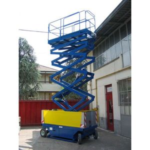 แพลตฟอร์มยกแบบกรรไกร รุ่น 106 ล้อยาง - Product Image 2