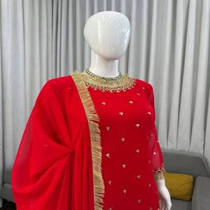Ensemble Sharara Dupatta VASTRA COTTAGE en Faux Georgette avec Broderie de Fil et de Paillettes, Dentelle Fantaisie, Entièrement Cousu, Tenue de Soirée - Product Image 3