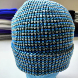 Fabrication d'usine hiver laine tricoté Mohair Beanie Cap Jacquard Top qualité personnalisé broderie Logo Beanie Cap - Product Image 1