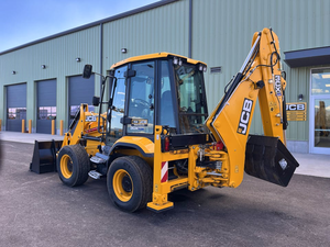 2024 Chargeuse pelleteuse compacte JCB 3CX - Product Image 3