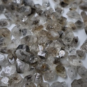 2025 non coupé ovale coupe Herkimer diamant Quartz pierre précieuse brute à la main naturel diamant brut Quartz gravier en gros Lot disponible - Product Image 4