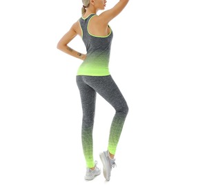 ชุดฟิตเนสของผู้หญิงเสื้อออกกำลังกายกางเกงเก้าจุดสีชุดออกกำลังกายยืดหยุ่นสุดๆสำหรับผู้หญิง - Product Image 2