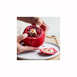 <b>Fresh</b> <b>Pomegranates</b> grown under optimal conditions for the best taste and freshness - Product Image 6