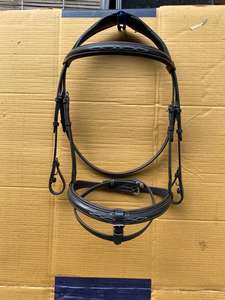 Brida de salto para caballo NIDA de cuero vegetal negro de primera calidad, con costuras elegantes y riendas de goma cómodas, venta al por mayor - Product Image 3