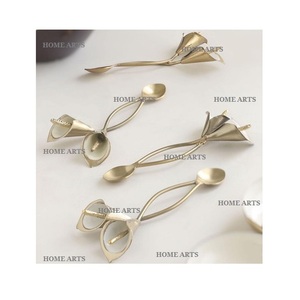 Juego de Cucharas de Acero Inoxidable y Latón de la Mejor Calidad, Tamaño Mediano, Cubiertos de Cocina, Juego de Cucharas al por Mayor - Product Image 4