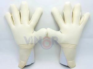 ถุงมือผู้รักษาประตูปรับแต่งโลโก้ถุงมือผู้รักษาประตูยางจากเยอรมัน - Product Image 4