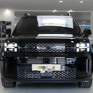 Nuova Hyundai Santa Fe Plug-in Hybrid 4WD Blackline 2025 con Navigatore, LED, 253 CV, Trasmissione Automatica - Product Image 1