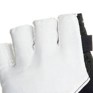 Gants de musculation personnalisés en cuir synthétique PU respirant et léger, demi-doigts, pour la musculation, la gym, les sports et le fitness - Product Image 4
