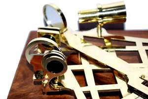 Adiba – Sextant 5 pouces en laiton avec boîtier en bois dur avec boîte en bois pour bateau marin, accessoires pour magasins - Product Image 3