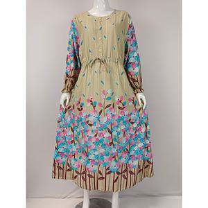 Robe d'été décontractée en mousseline de soie à fleurs sans manches avec boutons sur le devant et taille à cordon, Abaya musulmane - Product Image 2