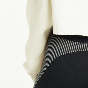 Sudadera con capucha recortada para mujer, jersey de lana de felpa francesa de 100% algodón, diseño único, logotipo personalizado, invierno de alta calidad Y2K - Product Image 5