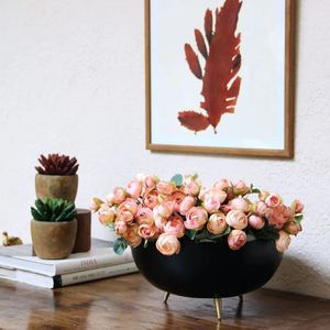 Jardinière en métal fantaisie AZOV Pots de designer de luxe faits à la main pour jardin intérieur et extérieur ainsi que pour la décoration intérieure - Product Image 2