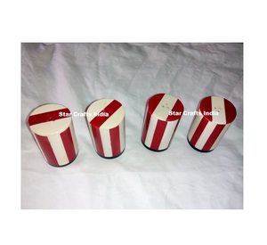 Juego de Salero y Pimentero de Cuerno Estilo Antiguo Europeo, Color Natural Pulido, Apto para Lavavajillas, Decoración para el Hogar, Hoteles y Uso Religioso - Product Image 1