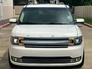 Ford Flex 2019 en parfait état - Product Image 2