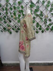 Stylish Printed Tunic Kurti for <b>Women</b> with Vibrant Colors and Relaxed Fit for Everyday Wear From Indian Supplier - Product Image 2