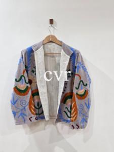 Abrigo de Lujo para Mujer, Hecho a Mano, de Terciopelo Suzani, Bordado a Mano, Estilo Uzbeko, Ecológico, para Invierno, Estilo Boho, para Fiestas - Product Image 4
