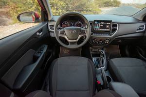 NUEVO HYUNDAI ACCENT 2023, 46,00 KM, 100 CV, 5 PLAZAS, 4 CILINDROS, TRANSMISIÓN AUTOMÁTICA - Product Image 5