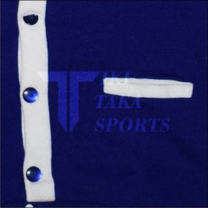 Cárdigan unisex de diseño universitario con suéter de punto bordado para la temporada de invierno Cárdigan suelto para mujer con bolsillos - Product Image 2